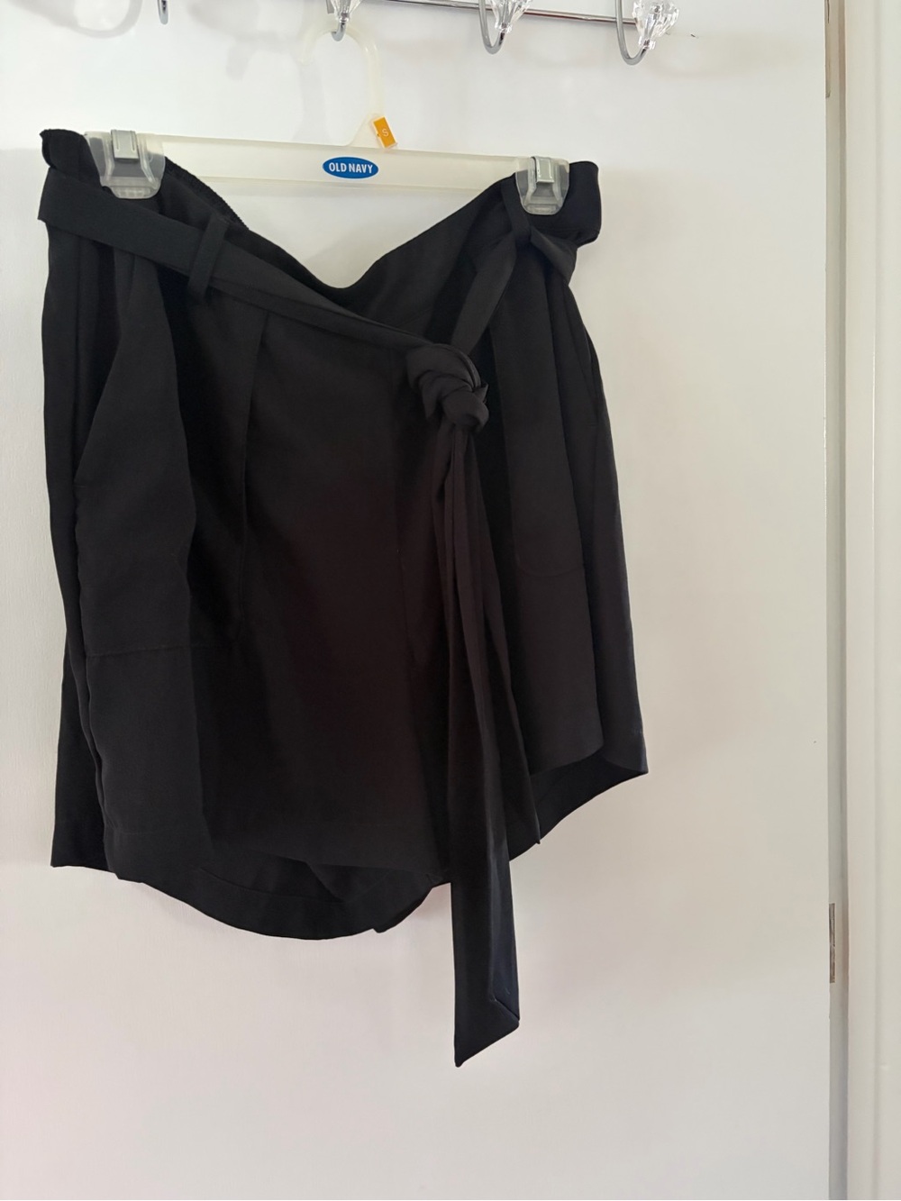 a new day Black Elastic shorts